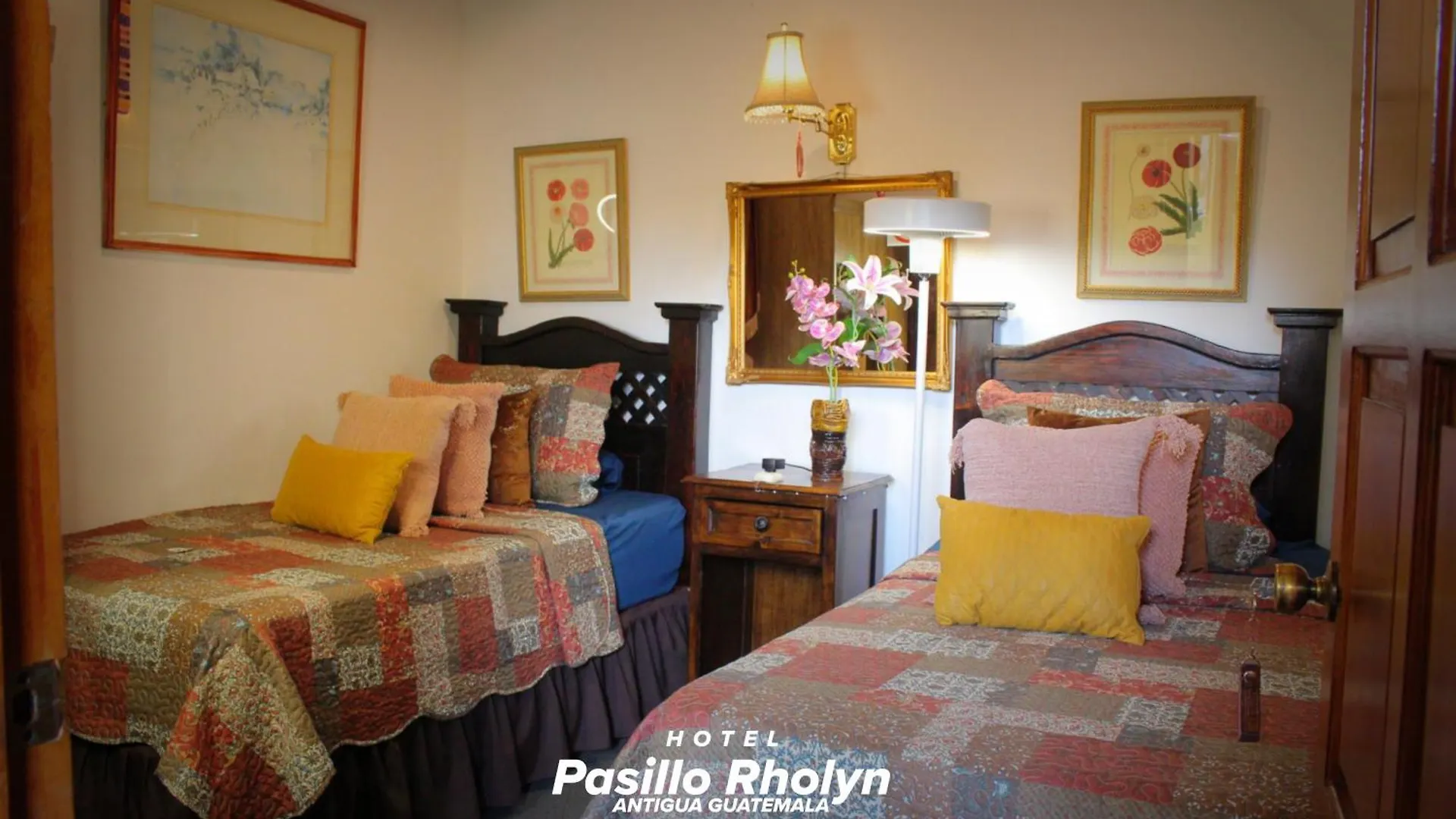 Hotel Rholyn Pura Vida !! Antigua